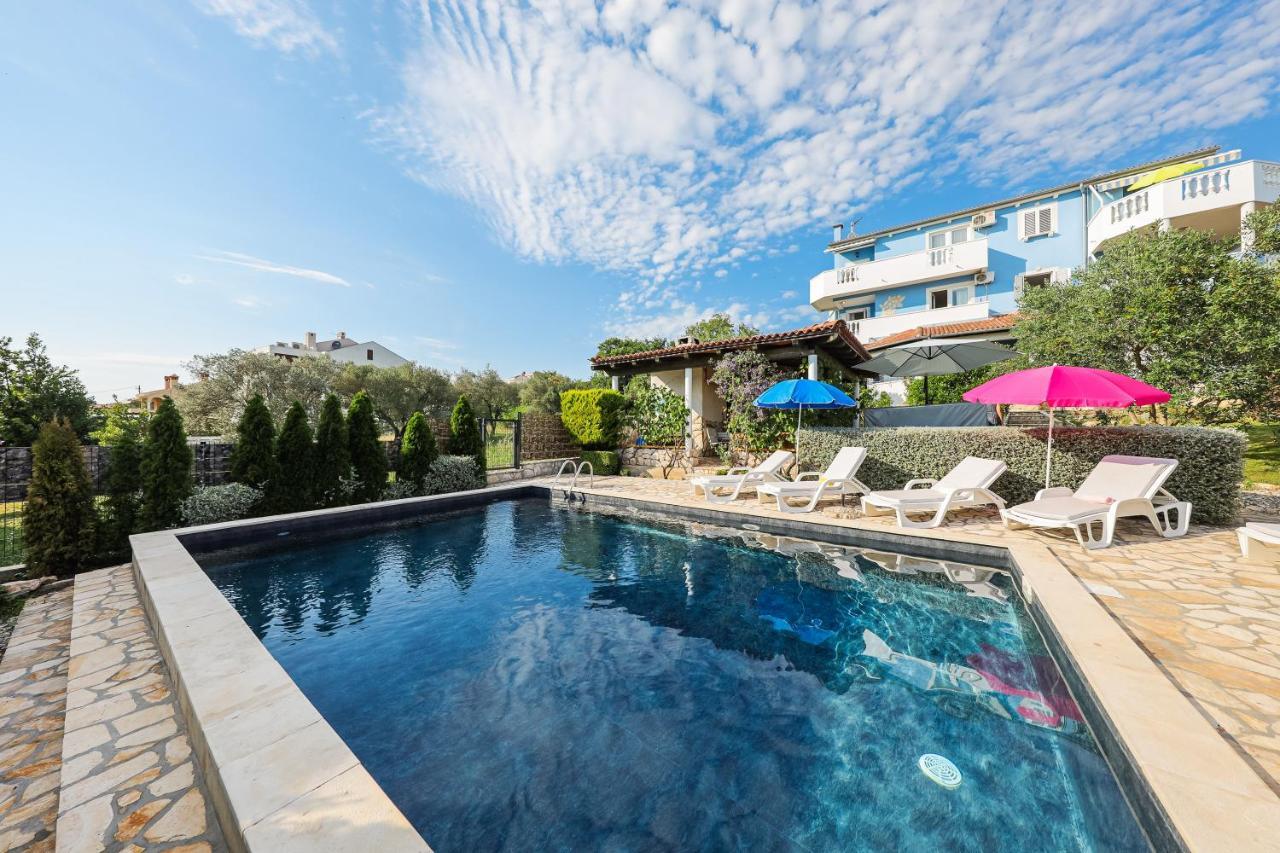 Luton Apartment Zadar Kozino Heating Pool & Jacuzzi Exteriör bild