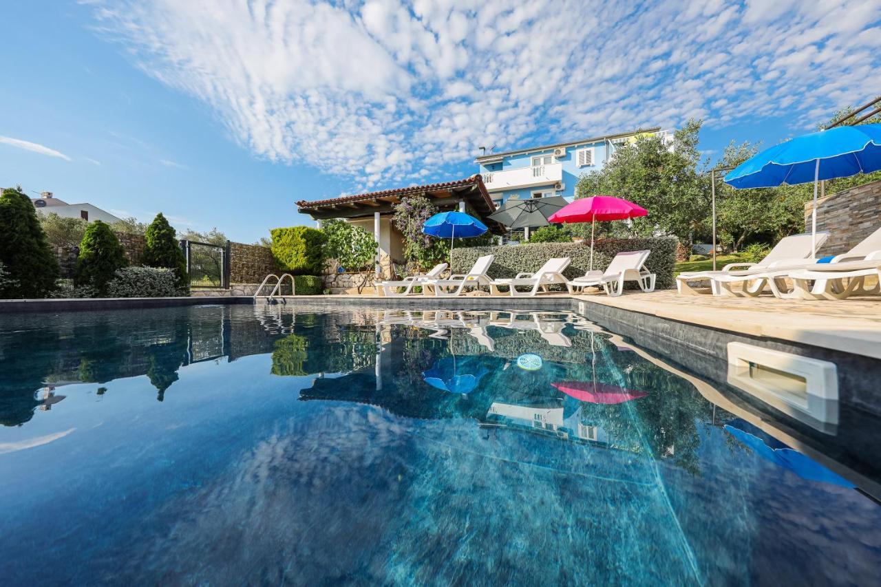 Luton Apartment Zadar Kozino Heating Pool & Jacuzzi Exteriör bild