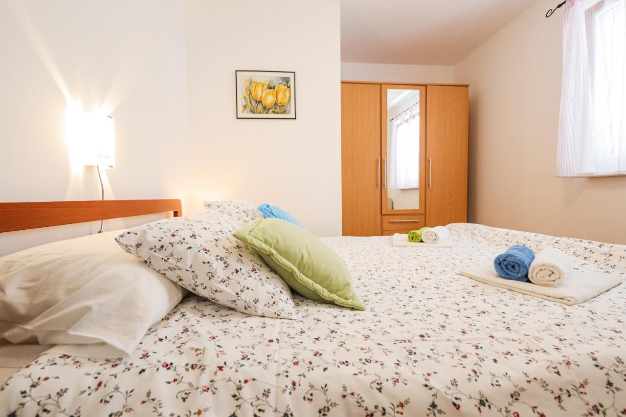 Luton Apartment Zadar Kozino Heating Pool & Jacuzzi Exteriör bild