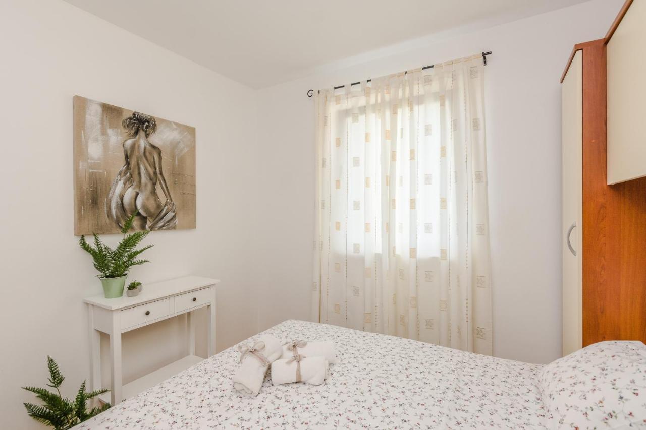 Luton Apartment Zadar Kozino Heating Pool & Jacuzzi Exteriör bild