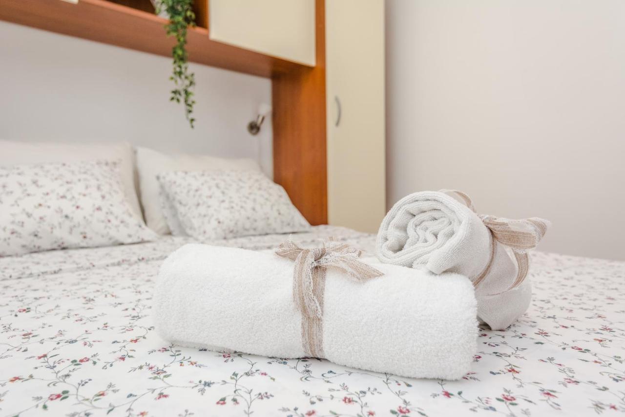 Luton Apartment Zadar Kozino Heating Pool & Jacuzzi Exteriör bild